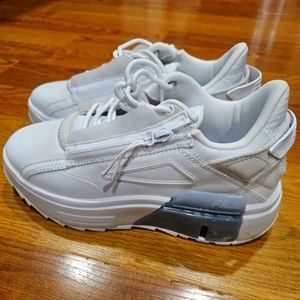 FILA Women's Heritage Tormo Platform Casual Sneakers White